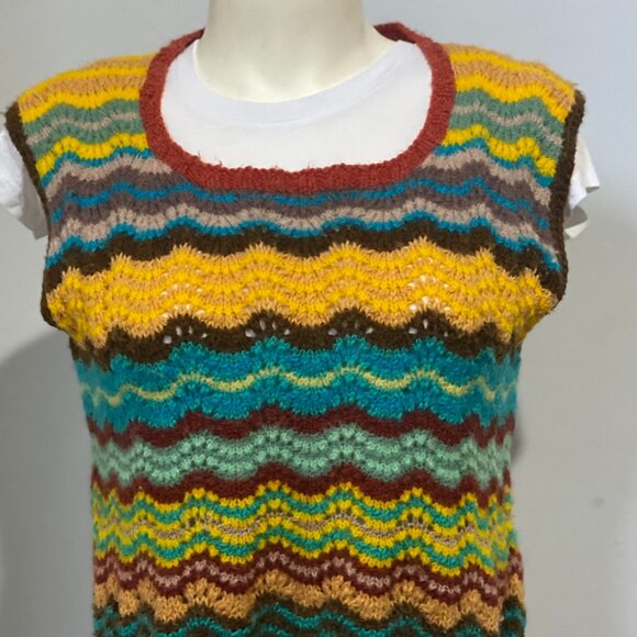 83 (VWC) Vintage. Womens. Handcrafted. Campus Vest. - Picture 1 of 9